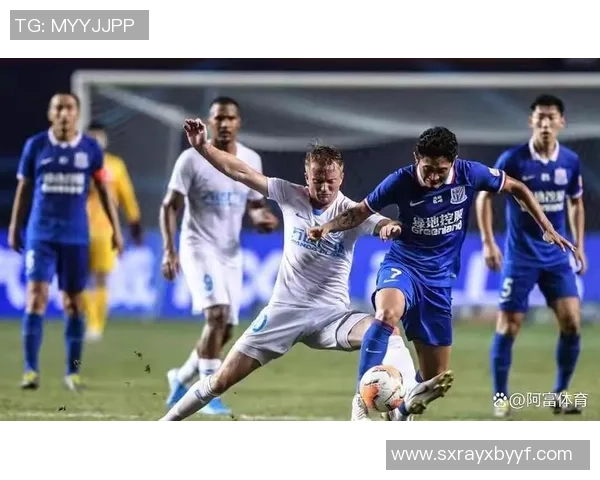 申花迎战布伦瑞克力争在主场展现出色表现与团队实力